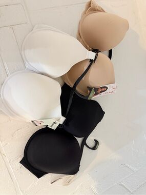 Seamless T-Shirt Bra - Black, White & Nude